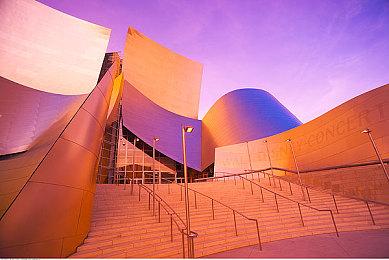 微软想多次收购暴雪 曾计划收购《红警》开发商西木